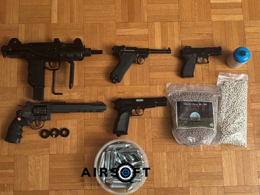 Lot 4 Airsoft CO₂ + 1 Ressort